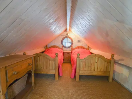 Gîte Confortable avec Vue Lac et Piscine, Gite 6 personnes à Géraudot - Photo 13