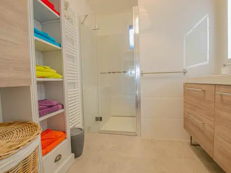 Gîte familial avec piscine privée et vue lac, Gite 10 personnes à Géraudot - Photo 14