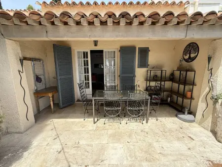 Joli mas à La Croix-Valmer avec piscine et terrasse vue mer - Photo 2