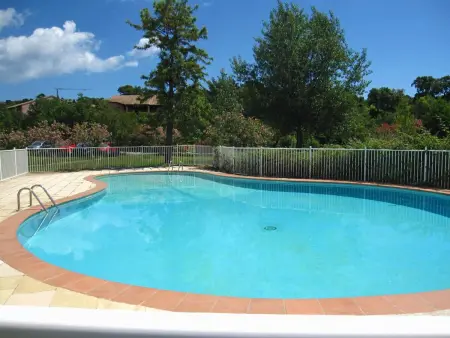 Unterkunft mit Terrasse, Klimaanlage. Schwimmbad - Photo 18