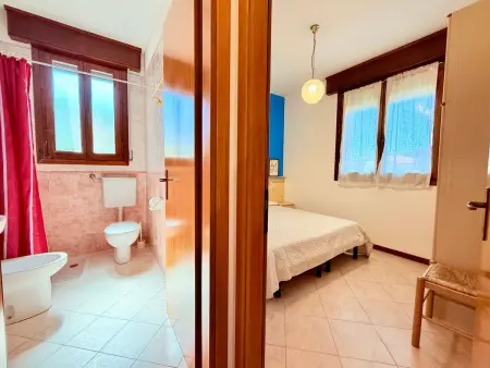 Chalet, Terrasse mit Kamin, privater Garten, Maison 6 personnes à Lido di Pomposa - Photo 6
