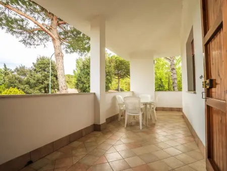 Chalet, Terrasse mit Kamin, privater Garten, Maison 6 personnes à Lido di Pomposa - Photo 25