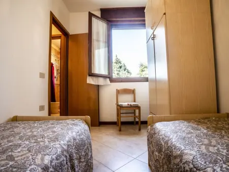 Eckhaus in Lido Di Volano, großer Innenhof, Grillplatz - Photo 8