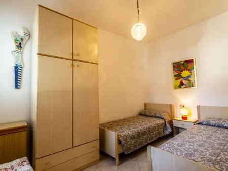 Eckhaus in Lido Di Volano, großer Innenhof, Grillplatz - Photo 9