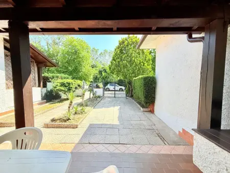 Gewächshaus im Erdgeschoss, 2 Gärten, Maison 8 personnes à Lido di Pomposa - Photo 4