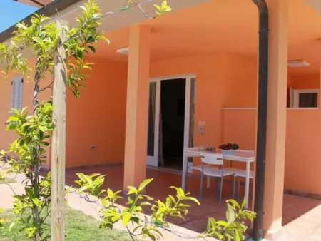 Unterkunft im Erdgeschoss, überdachte Terrasse, Schwimmbad - Photo 10