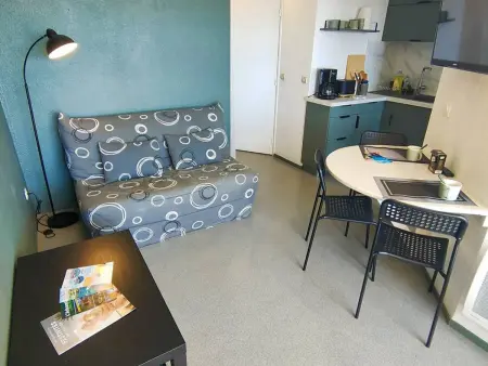 Appartement 2 pièces pour 5 pers avec piscine et parking face à la mer - Photo 11