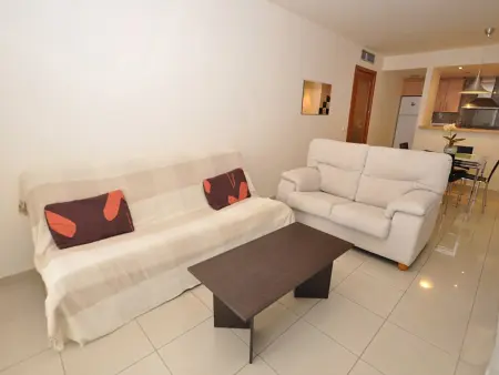 Appartement moderne à 50m de la plage avec piscine, climatisation et wifi - Photo 4