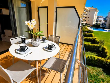 Appartement moderne à 50m de la plage avec piscine, climatisation et wifi - Photo 16