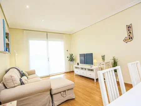 Charmant appartement familial en bord de mer avec climatisation, piscine et parking à Cambrils - Photo 8