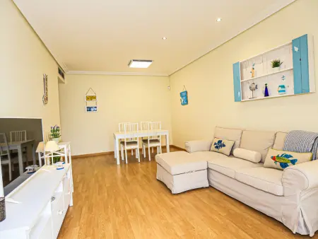 Charmant appartement familial en bord de mer avec climatisation, piscine et parking à Cambrils - Photo 11