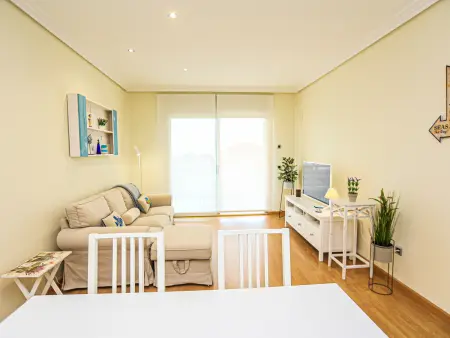Charmant appartement familial en bord de mer avec climatisation, piscine et parking à Cambrils - Photo 13
