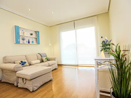 Charmant appartement familial en bord de mer avec climatisation, piscine et parking à Cambrils - Photo 17