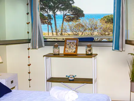 Charmant appartement familial en bord de mer avec climatisation, piscine et parking à Cambrils - Photo 22