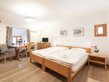 Chesa Michel Grisch, Appartement 2 personnes à Bever - Photo 2