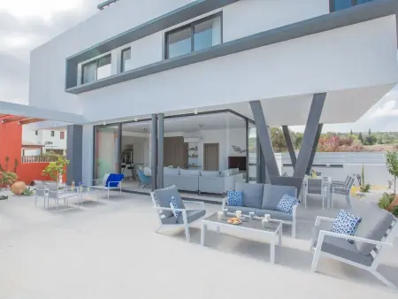 Neue, luxuriöse 3-Schlafzimmer-Villa in Protaras Zentrum - Photo 5