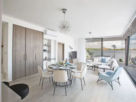 Neue, luxuriöse 3-Schlafzimmer-Villa in Protaras Zentrum - Photo 7