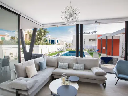 Neue, luxuriöse 3-Schlafzimmer-Villa in Protaras Zentrum - Photo 10