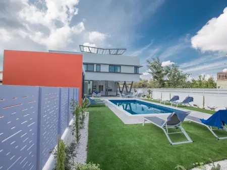 Neue, luxuriöse 3-Schlafzimmer-Villa in Protaras Zentrum - Photo 23