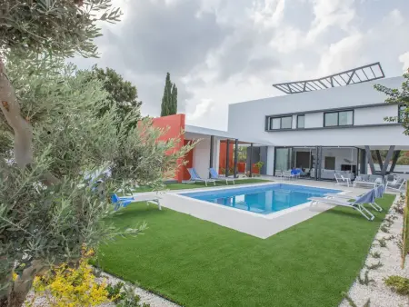 Neue, luxuriöse 3-Schlafzimmer-Villa in Protaras Zentrum - Photo 24