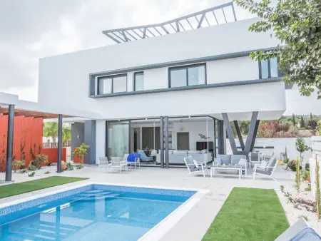 Neue, luxuriöse 3-Schlafzimmer-Villa in Protaras Zentrum - Photo 25