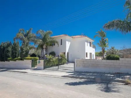 Wunderschönes Haus in Protaras mit großem Garten - Photo 27