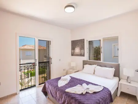 in Protaras mit privatem Parkplatz, Maison 9 personnes à Protaras - Photo 10