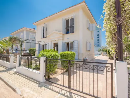 in Protaras mit privatem Parkplatz, Maison 9 personnes à Protaras - Photo 22