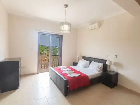 Luxusferienhaus für 14 Personen, Maison 14 personnes à Protaras - Photo 16
