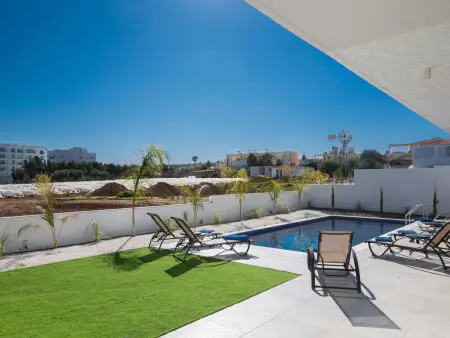 Atemberaubende Villa Olivine mit Meerblick, Maison 12 personnes à Protaras - Photo 4