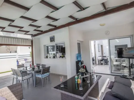 Moderne 4-Schlafzimmer-Villa im Zentrum von Protaras - Photo 4