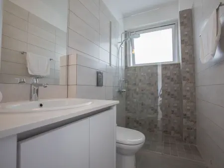 Schöne Villa Olivine Pearl OL5 mit Garten, Maison 9 personnes à Protaras - Photo 18