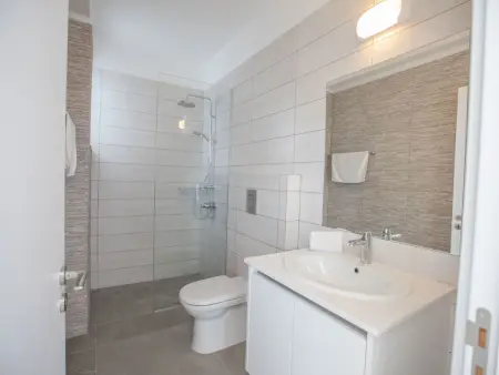 Schöne Villa Olivine Pearl OL5 mit Garten, Maison 9 personnes à Protaras - Photo 19