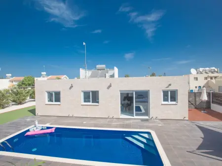 3 Schlafzimmer Villa mit Pool in Protaras Zentrum - Photo 2
