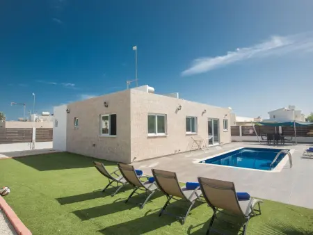 3 Schlafzimmer Villa mit Pool in Protaras Zentrum - Photo 5