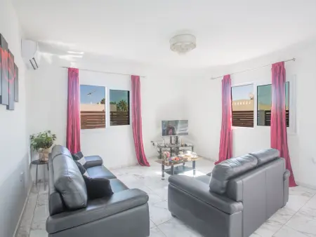 3 Schlafzimmer Villa mit Pool in Protaras Zentrum - Photo 6