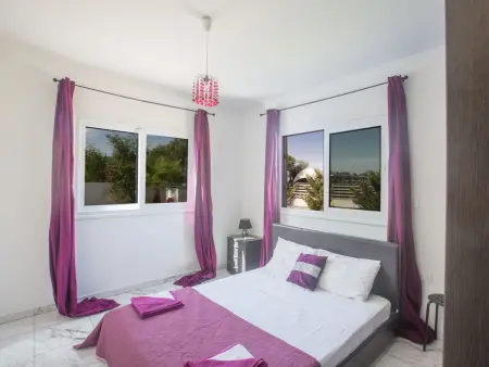 3 Schlafzimmer Villa mit Pool in Protaras Zentrum - Photo 15
