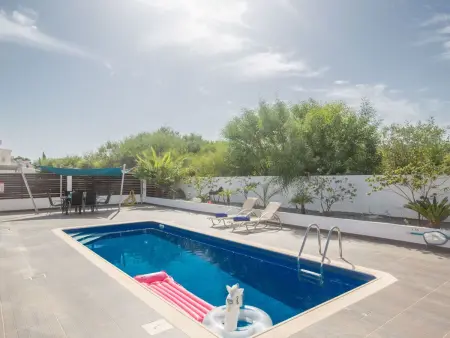 3 Schlafzimmer Villa mit Pool in Protaras Zentrum - Photo 23