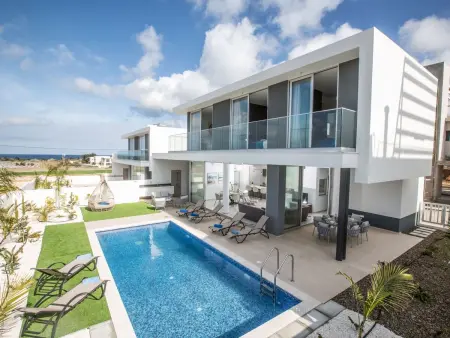 3 Schlafzimmer Villa OL26 mit Pool in Protaras, Maison 7 personnes à Protaras - Photo 1