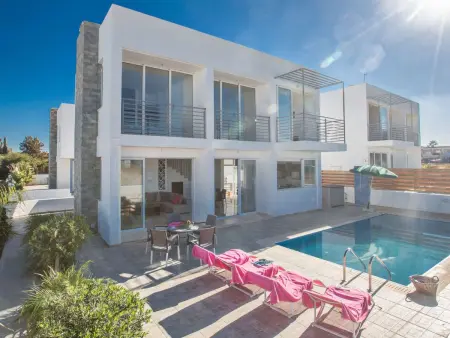 Protaras Perle Villa PE16, Maison 7 personnes à Protaras - Photo 1