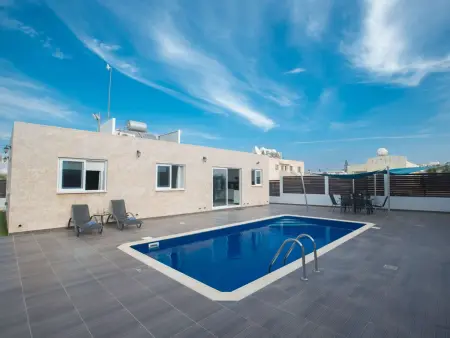 3-Schlafzimmer-Villa in Protaras Zentrum mit Pool - Photo 3