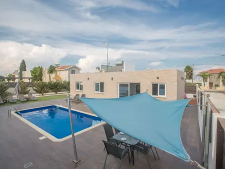 3-Schlafzimmer-Villa in Protaras Zentrum mit Pool - Photo 13