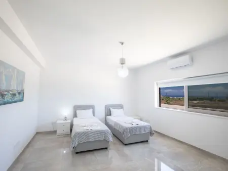 Geräumiges Ferienhaus für 12 Personen in Paralini - Photo 16