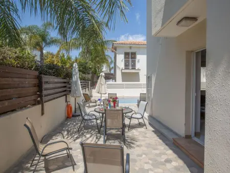 Moderne Ferienvilla PV5 mit großem Garten, Maison 7 personnes à Paralimni - Photo 19