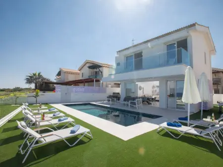 Eleganter Urlaub Artizan Villa AR5, Maison 6 personnes à Paralimni - Photo 4