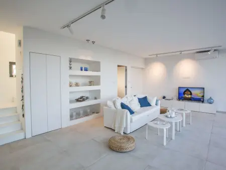 Neue, moderne 3-Schlafzimmer-Villa mit privatem Pool - Photo 10