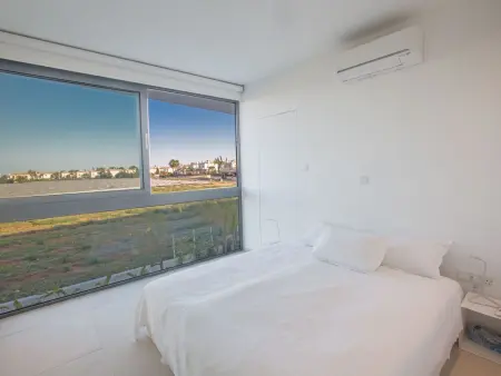 Neue, moderne 3-Schlafzimmer-Villa mit privatem Pool - Photo 17