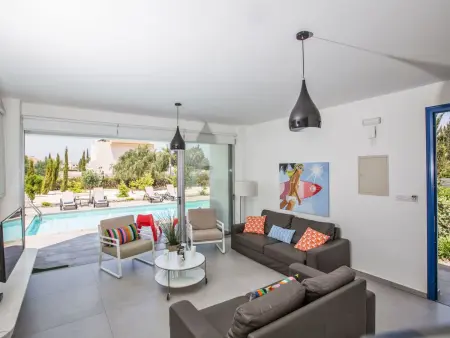 Protaras Greco Villa CCV1 mit beheiztem Pool, Maison 10 personnes à Paralimni - Photo 5