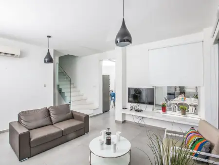 Protaras Greco Villa CCV1 mit beheiztem Pool, Maison 10 personnes à Paralimni - Photo 8
