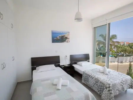 Protaras Greco Villa CCV1 mit beheiztem Pool, Maison 10 personnes à Paralimni - Photo 15